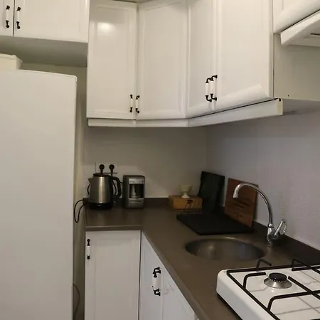 2br House 7 Min To Ramada Osmanbey *